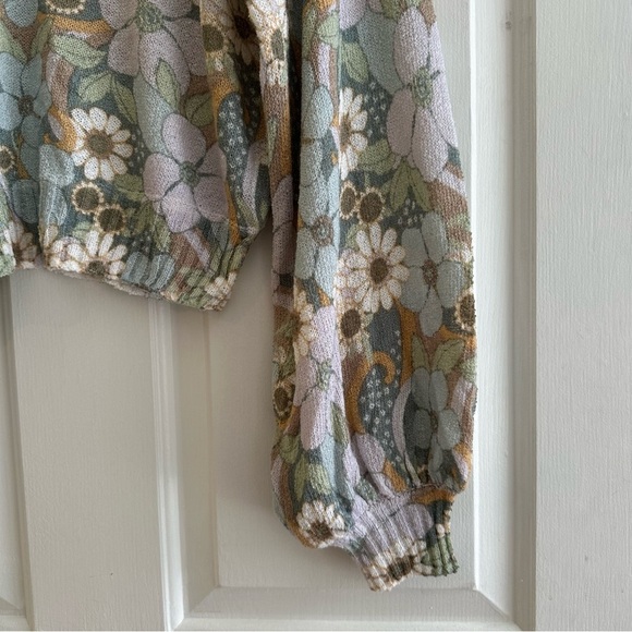 Show Me Your Mumu Vienna Sweater Primrose Knit Size Medium Floral Boho - Picture 4 of 9